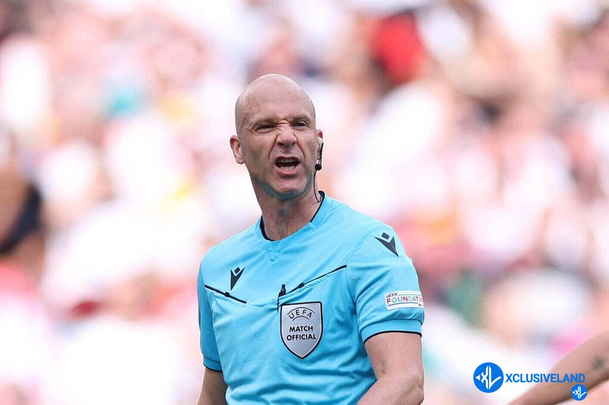 EPL: Anthony Taylor Appointed for Manchester City vs Arsenal Title Clash