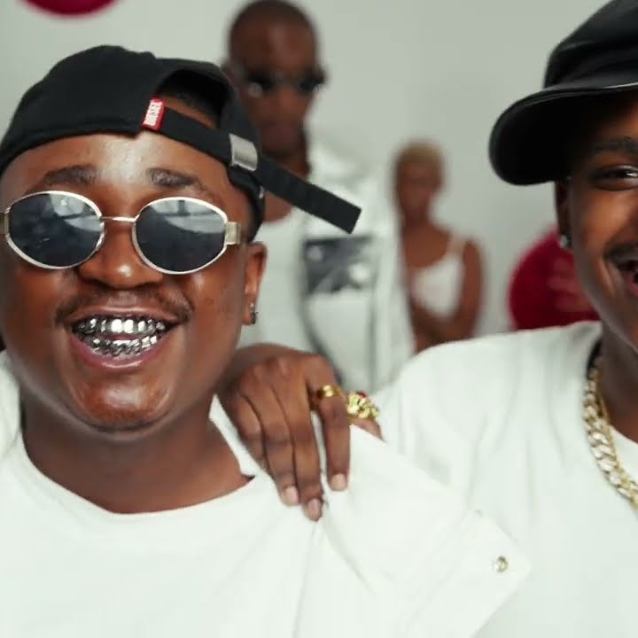 Al Xapo, Benzoo, Optimist Music ZA - What About 10 (Twalatsa)